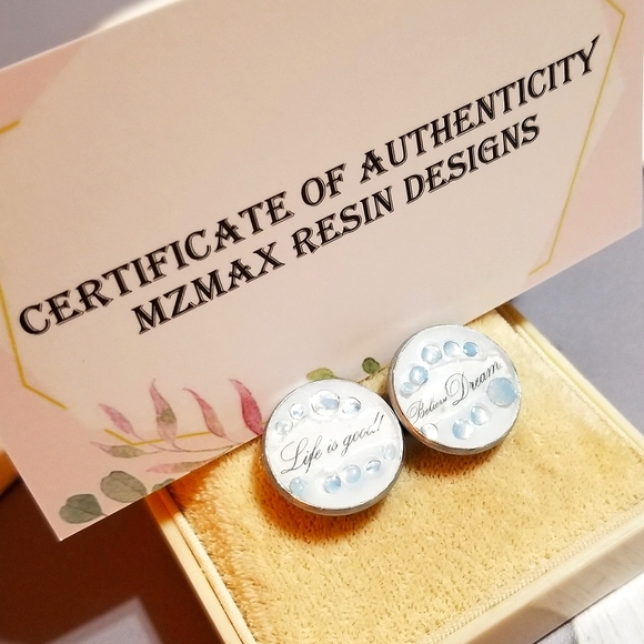 MzMax Resin Designs Life Is Good Believe Dream Stud Earrings - Picture 3 of 8